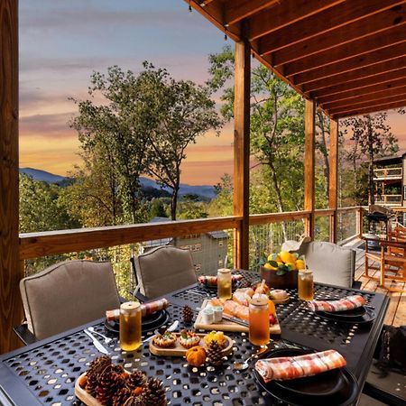 Tranquil Mountain Getaway By Ghosal Luxury Lodging Gatlinburg Extérieur photo