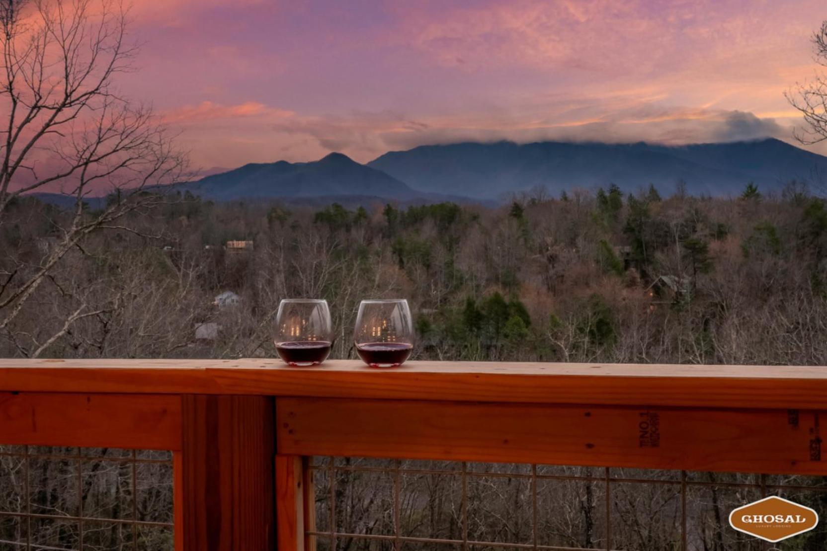 Tranquil Mountain Getaway By Ghosal Luxury Lodging Gatlinburg Extérieur photo
