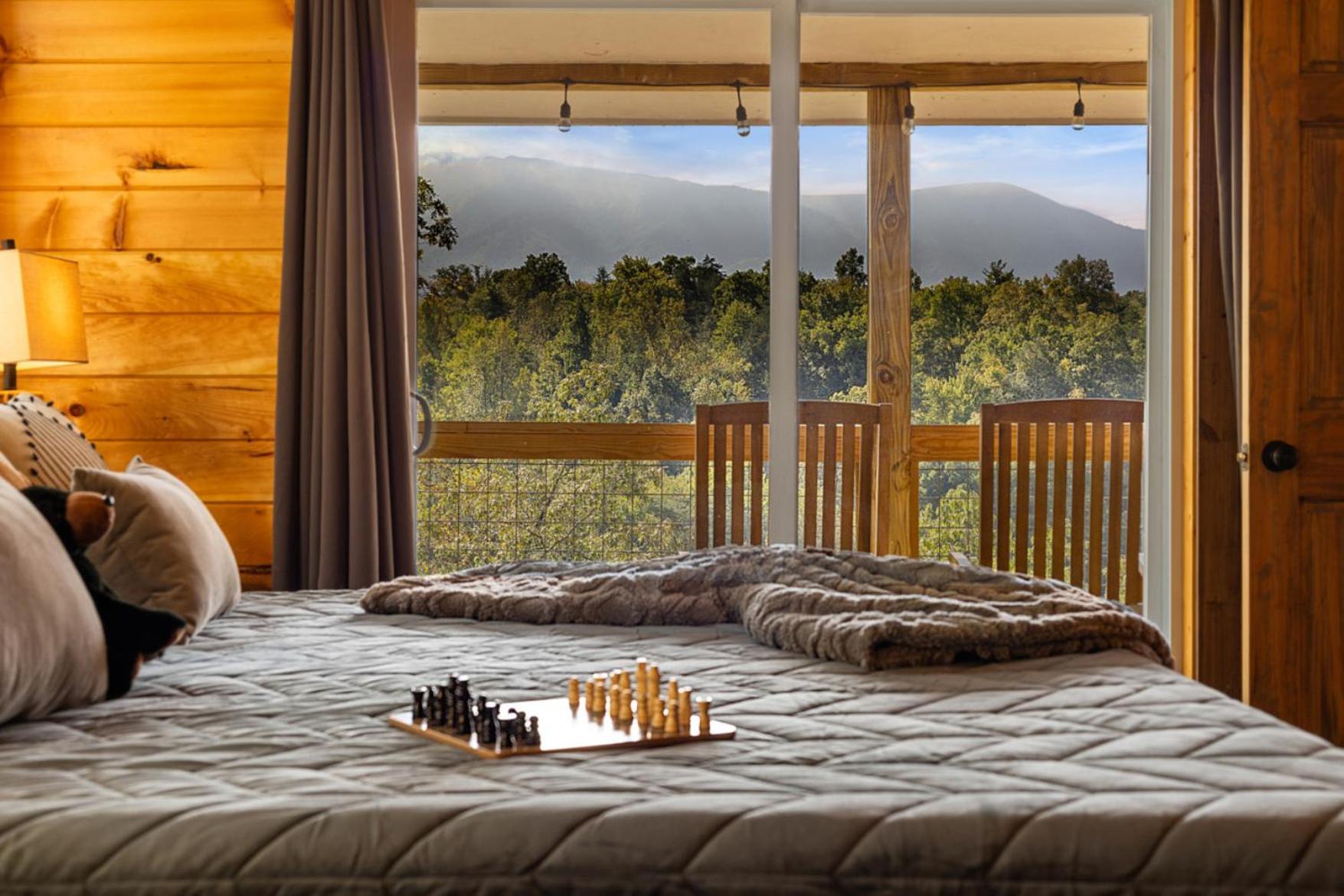Tranquil Mountain Getaway By Ghosal Luxury Lodging Gatlinburg Extérieur photo