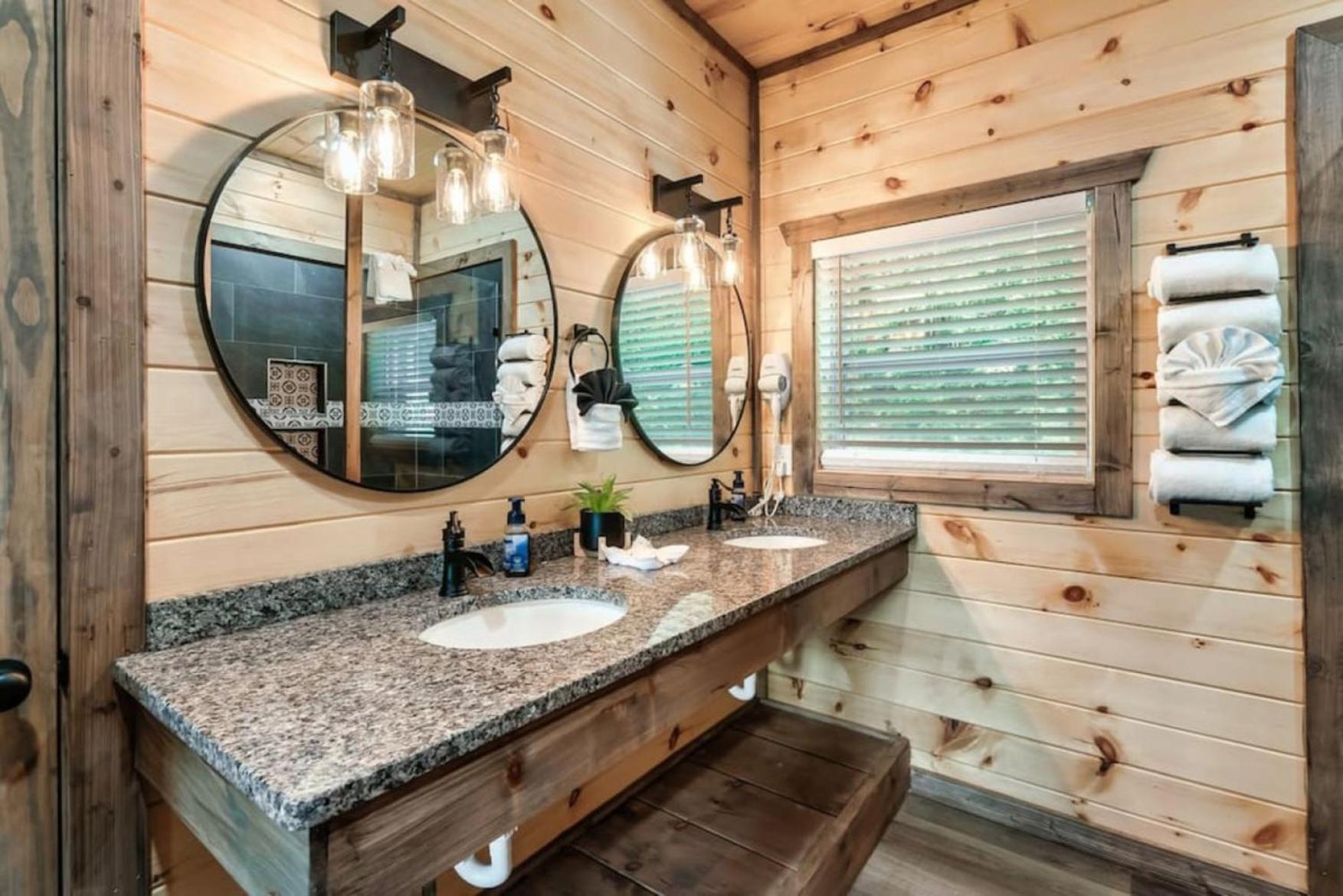 Tranquil Mountain Getaway By Ghosal Luxury Lodging Gatlinburg Extérieur photo