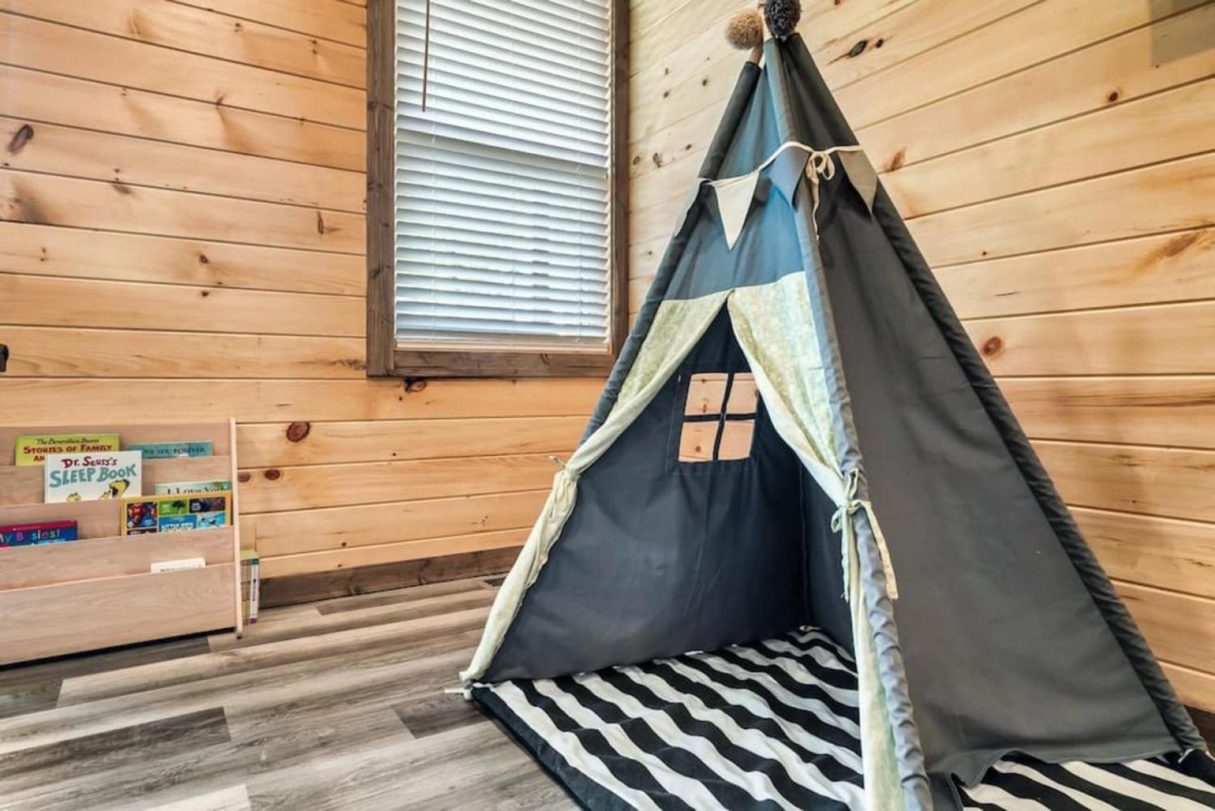 Tranquil Mountain Getaway By Ghosal Luxury Lodging Gatlinburg Extérieur photo