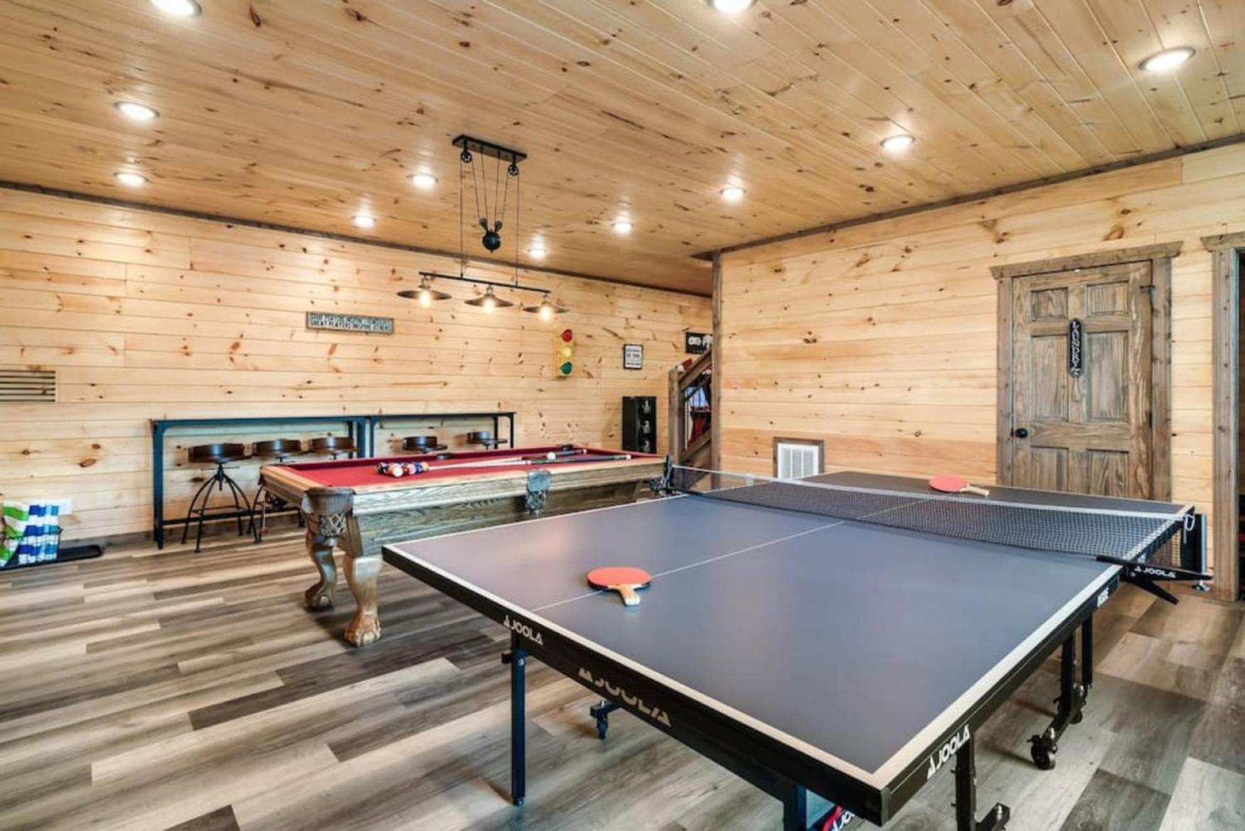 Tranquil Mountain Getaway By Ghosal Luxury Lodging Gatlinburg Extérieur photo